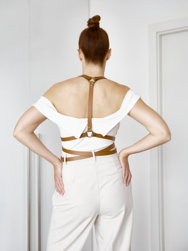 Harness ARTEMIS | Brown With Brass Buckles - Size: M
