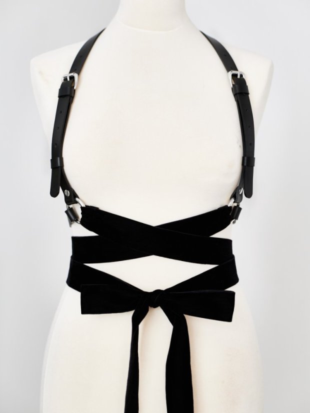 Harness With Velvet Ribbon DIANA | Black With Silver Hardware