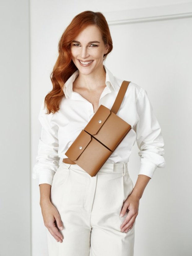 Elegantná ľadvinka | Hnedá