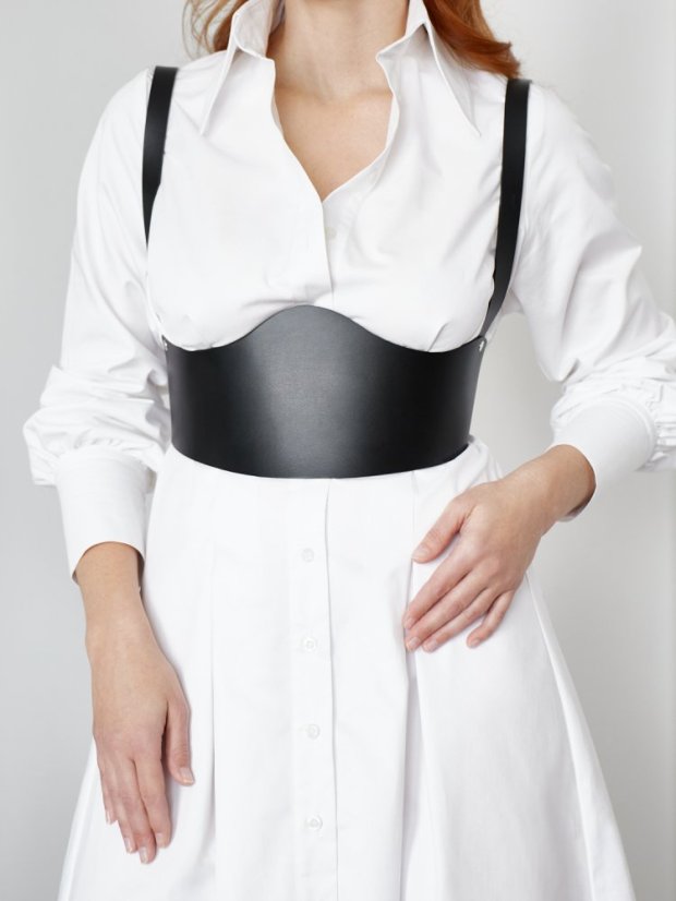 Korzetový opasok AELLA | Čierny so strieborným kovaním