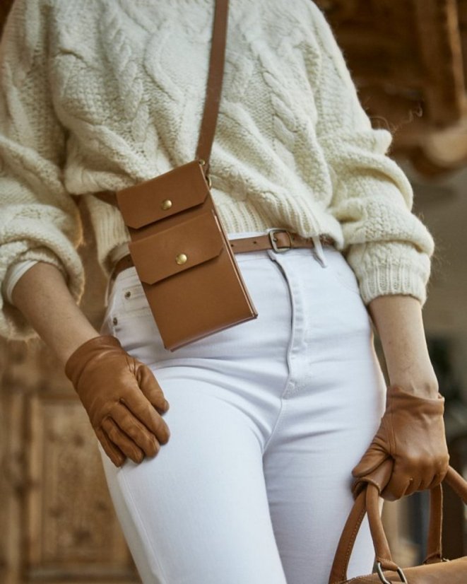 Dvojitá taštička s crossbody popruhom | Hnedá